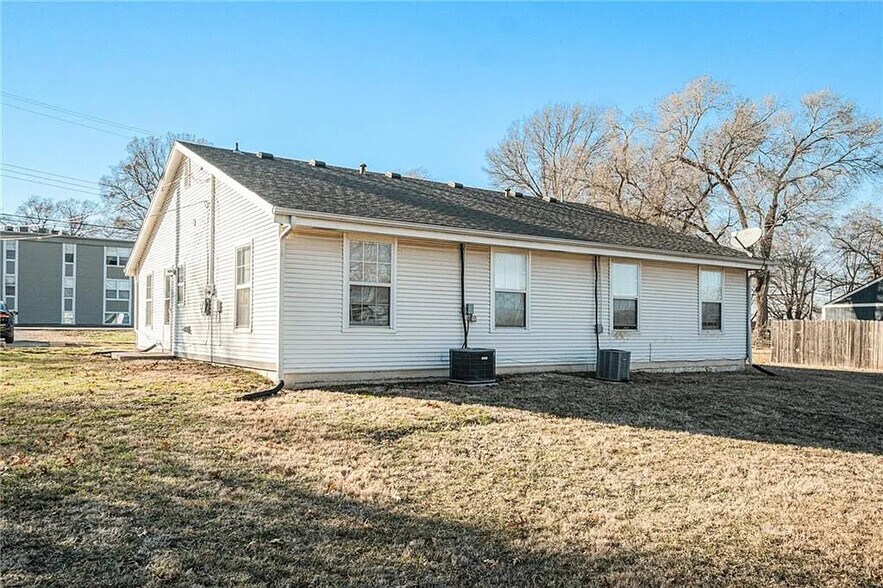 Building Photo - 12309 3rd St