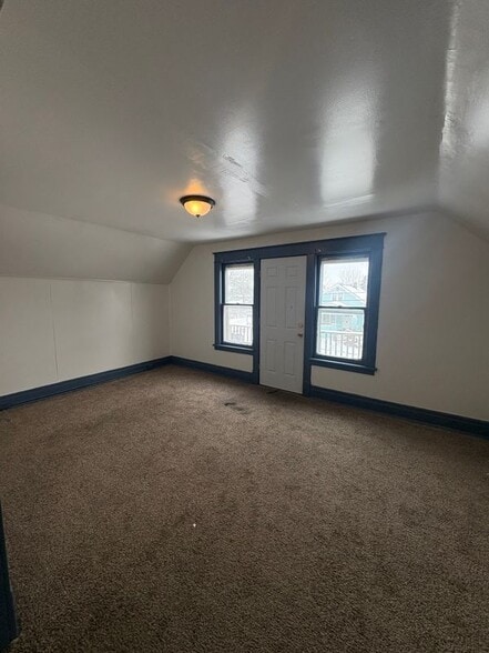 Building Photo - 113 Wilkes Ave