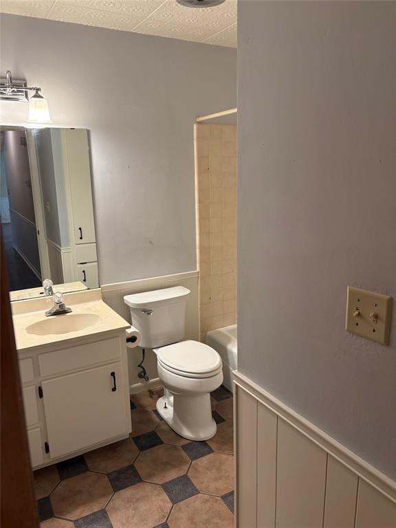 Building Photo - 12421 Lowden Ln