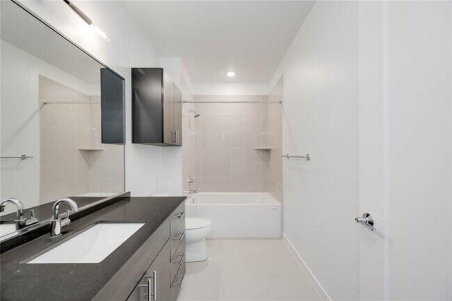 Building Photo - 4801 Springdale Rd