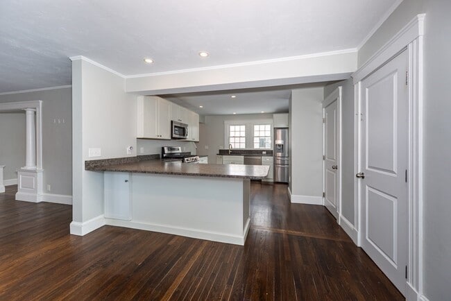 Building Photo - 15 Essex St