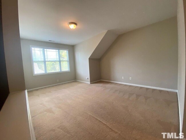 Building Photo - 5105 Powell Townes Way