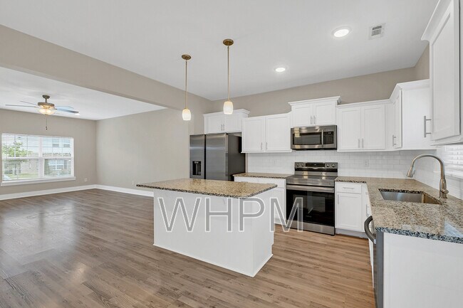 Building Photo - 127 Dry Creek Commons Dr