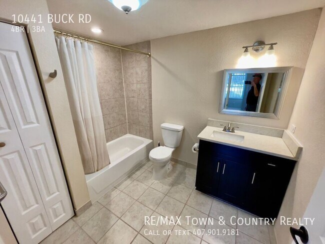 Building Photo - 10441 Buck Rd