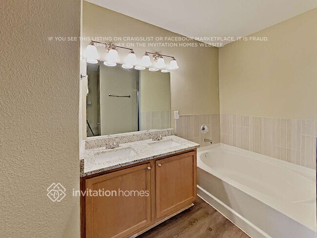 Building Photo - 8007 Stowe Springs Ln
