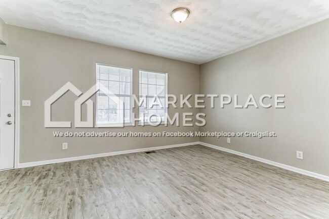 Building Photo - 781 C Ave