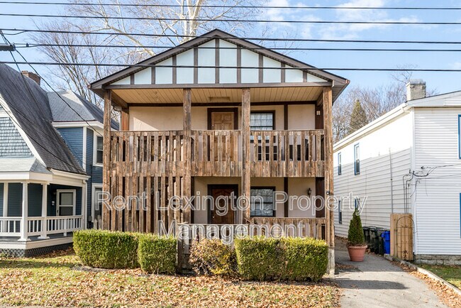 Primary Photo - 342 E High St