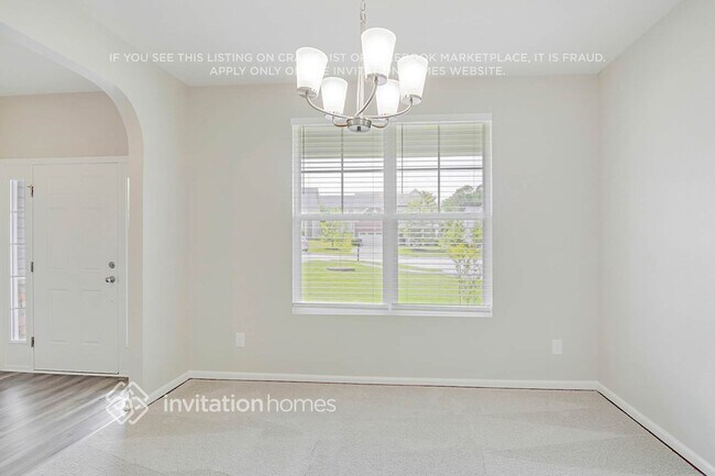 Building Photo - 610 Gray Head Ln