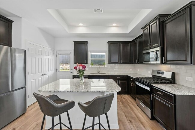 Building Photo - 10813 Sentinel Dr