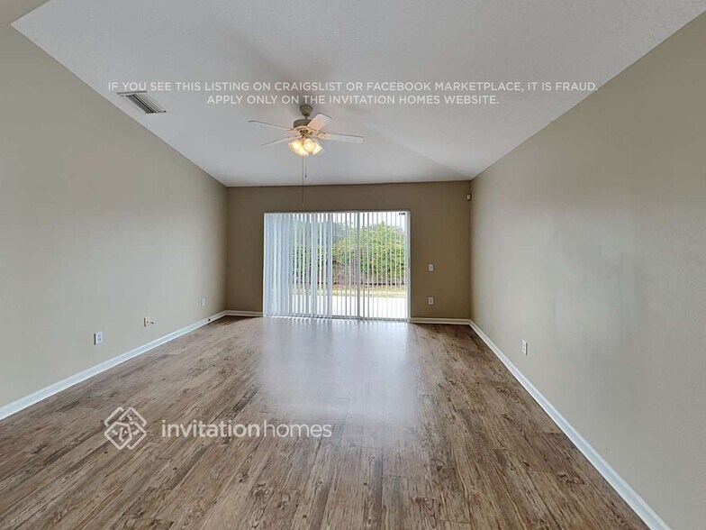 Building Photo - 13250 Early Run Ln