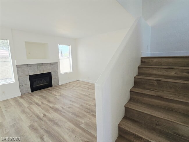 Building Photo - 7201 Scenic Desert Ct