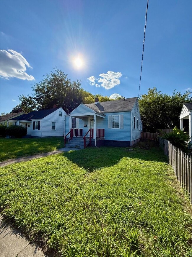 Building Photo - 1506 N 30th St