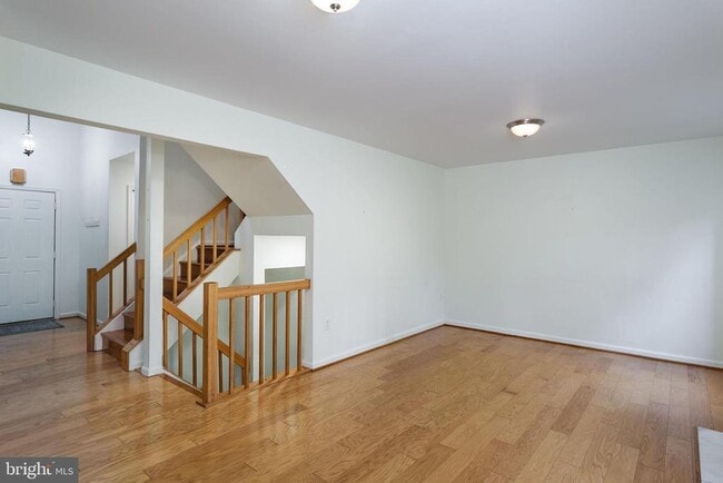 Building Photo - 14 Tivoli Lake Ct