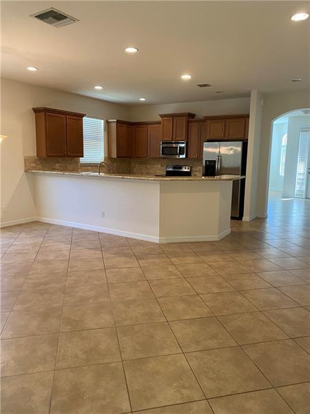 Building Photo - 4198 NW Burr Oak Ct