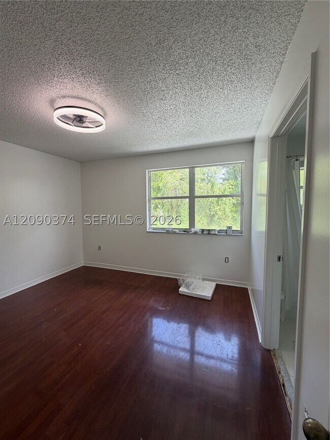 Building Photo - 13893 SW 62nd Terrace