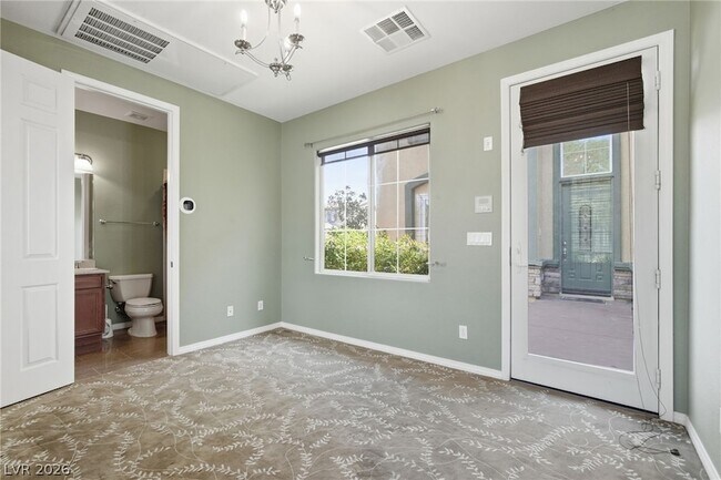 Building Photo - 10344 Shropshire St