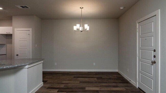 Building Photo - 641 Fallow Dr