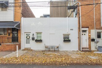 Building Photo - 1525 S 12th St