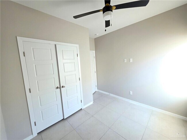 Building Photo - 3400 S Colt Ln