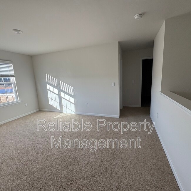 Building Photo - 96 Black Crk Dr