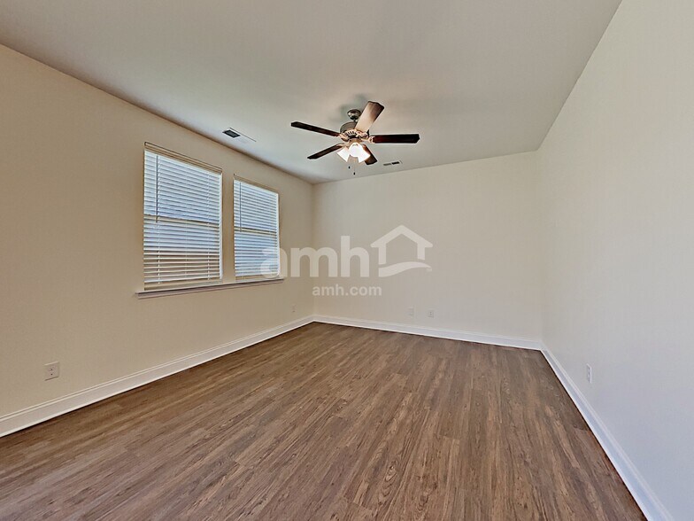 Building Photo - 4821 Durant Ct