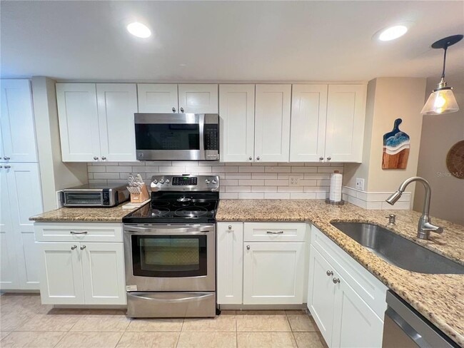 Building Photo - 6721 121st Ave N