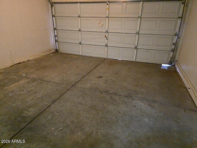 Building Photo - 3135 N 127th Ave