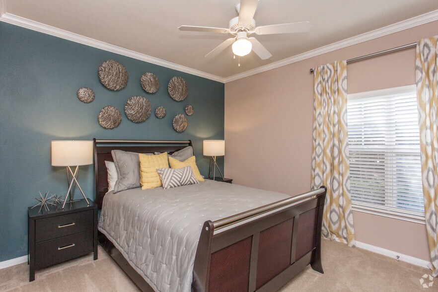 Brisa At Shadowlake 2840 Shadowbriar Dr Houston TX 77077 Apartment