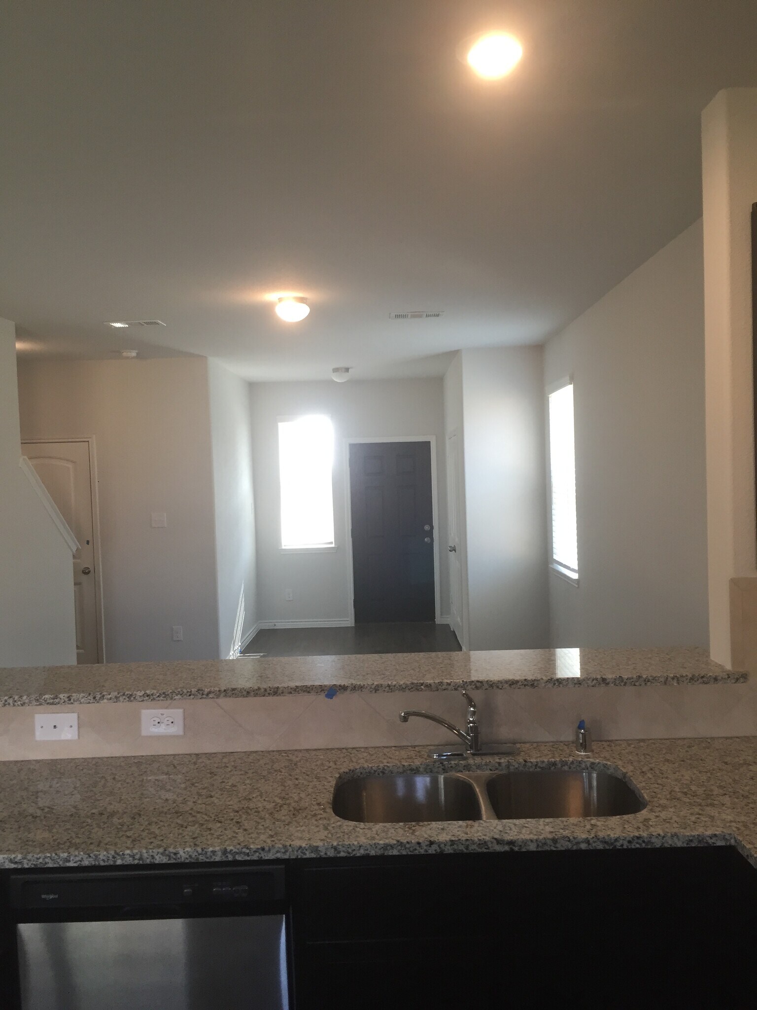 Building Photo - 3103 Quail St