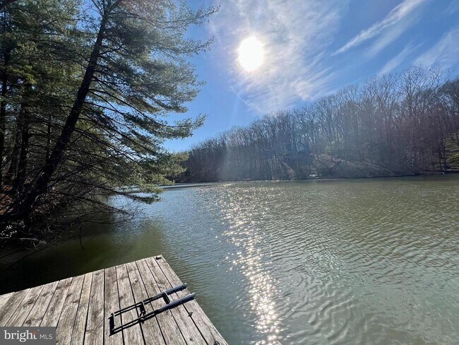 Building Photo - 117 Audubon Rd