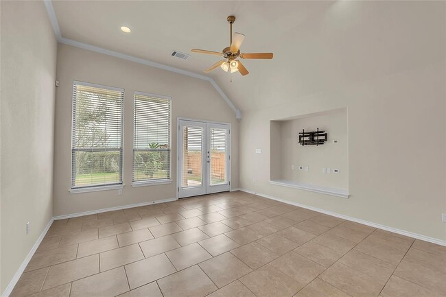 Building Photo - 712 Walsh Hill Trail