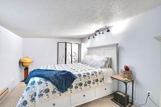 Building Photo - 29678 Aspen Ln