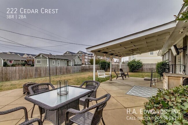 Building Photo - 222 Cedar Crest