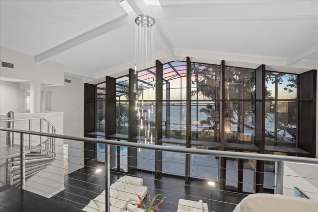 Building Photo - 3824 Gaines Dr