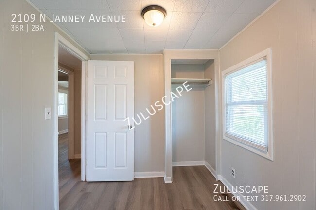 Building Photo - 2109 N Janney Ave