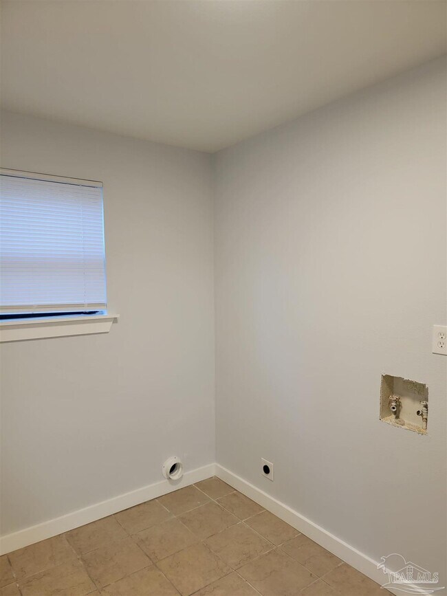 Building Photo - 7911 Deborah Dr