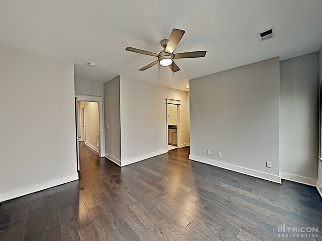 Building Photo - 1204 Hillwood Private Cove