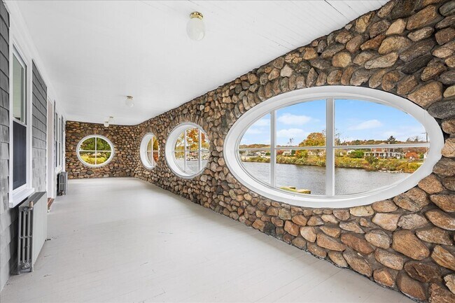 Building Photo - 28 Palmer Neck Rd