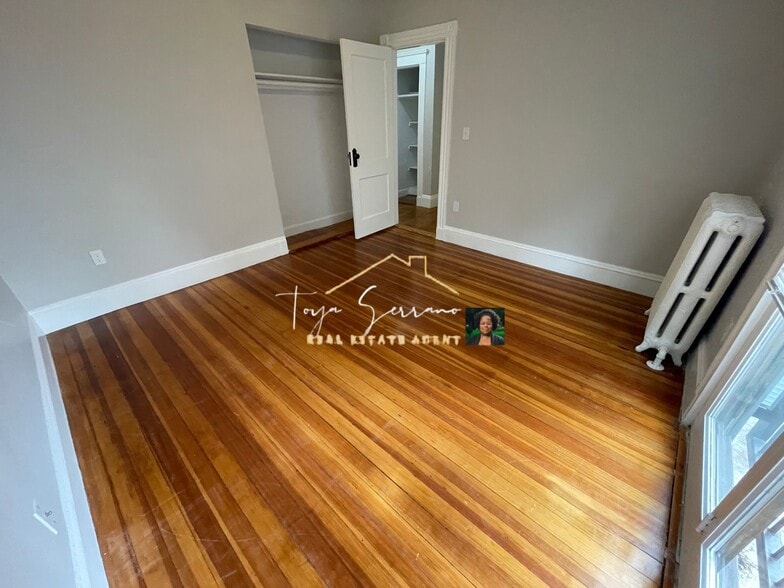 Building Photo - 54 Alpha Rd