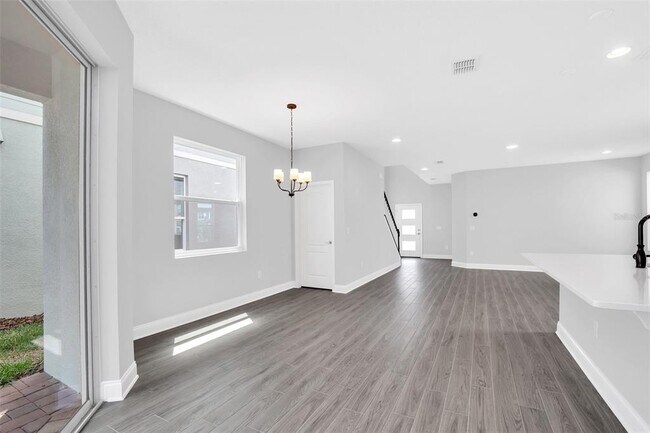 Building Photo - 12743 Brodlove Ln