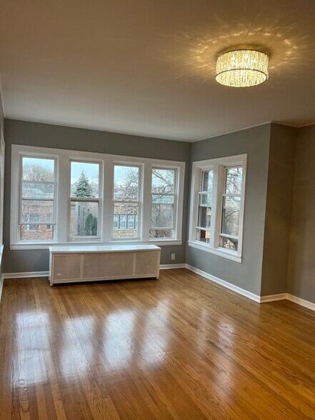 Building Photo - 6134 N Campbell Ave