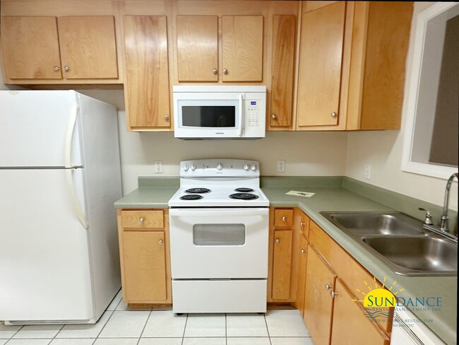 Building Photo - 8469 Barrancas St