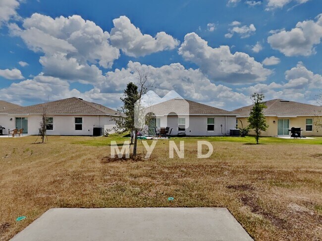 Building Photo - 1115 Peach Creek Dr