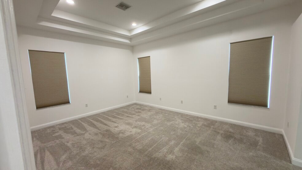 Building Photo - 8120 Turkey Hill Ct