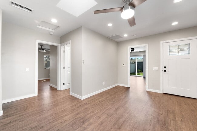 Building Photo - 2-Bedroom/2-Bath. New Build-MUST SEE!!!