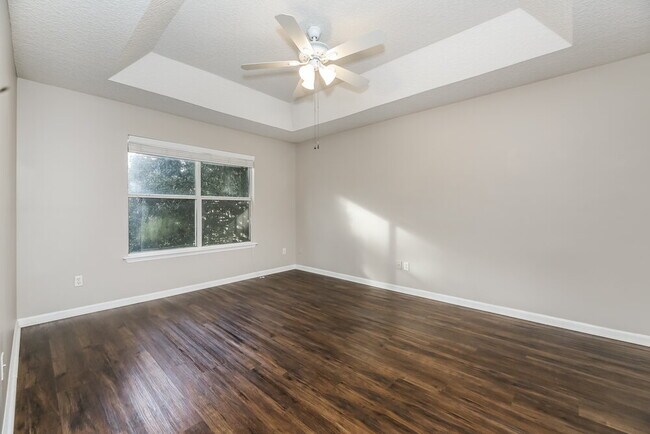 Building Photo - 1723 Rustling Dr