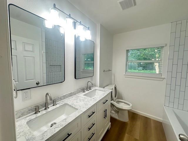 Building Photo - 2902 Spring Cir