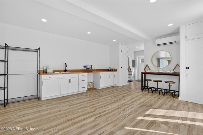 Building Photo - 8778 Waterfront Terrace