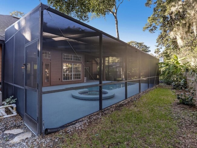 Building Photo - Amelia Island Home w pool