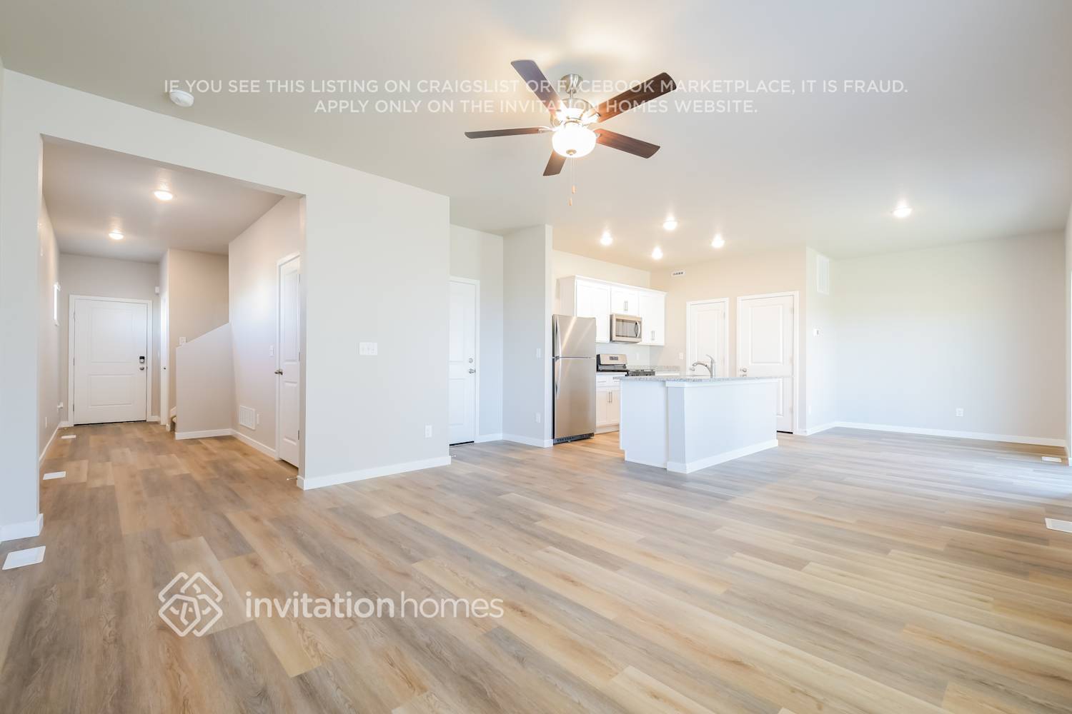 Building Photo - 7307 Dolores Ave